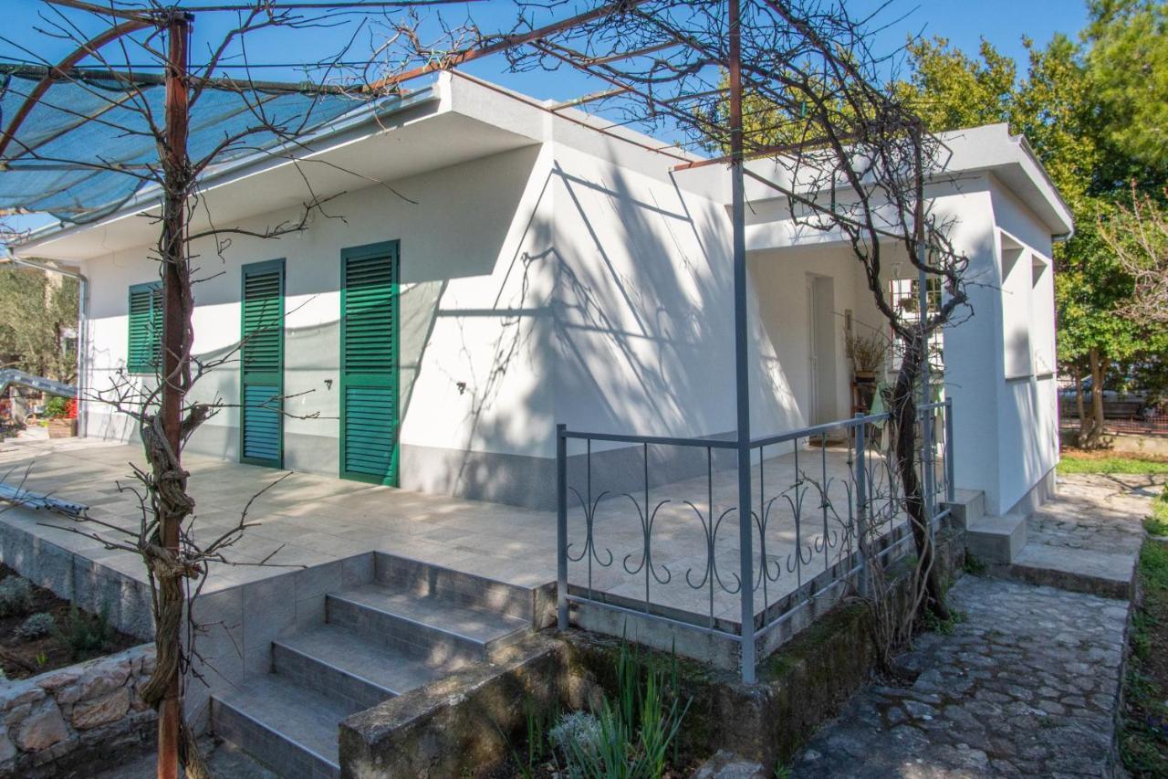Apartman Soto Pirovac Εξωτερικό φωτογραφία